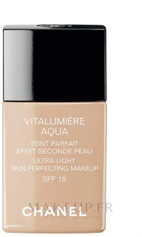 fond de teint vitalumiere chanel